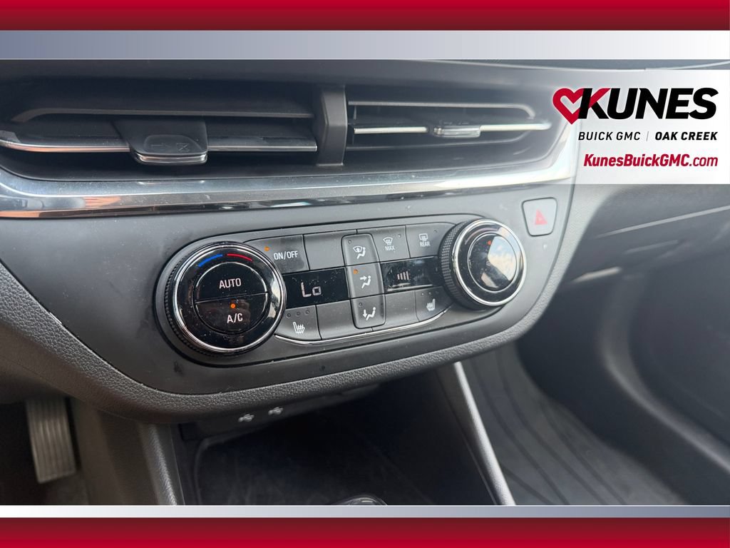 Used 2026 Buick Envista Preferred w/ Convenience I Package FWD image 28
