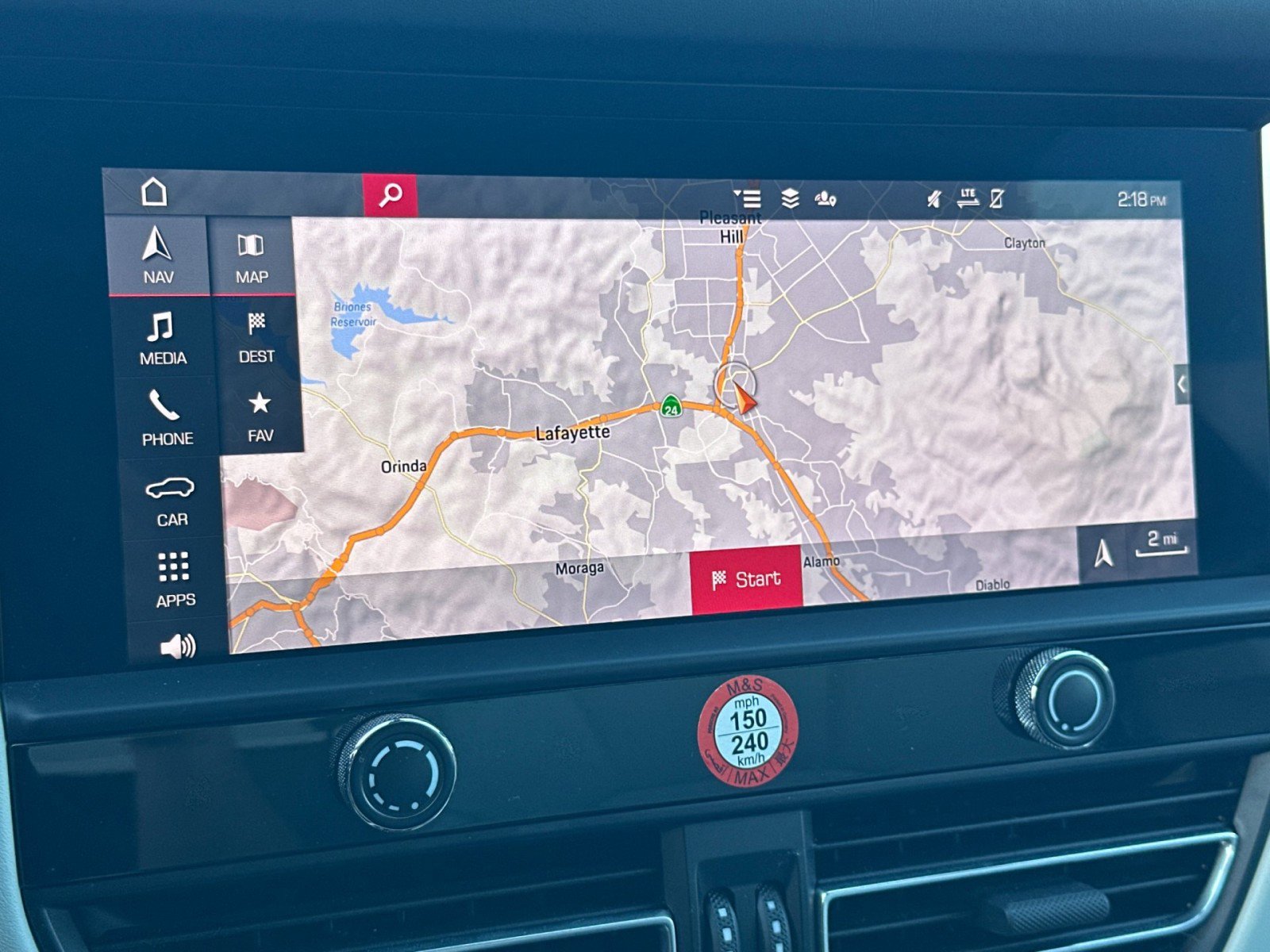 Certified 2023 Porsche Macan image 19