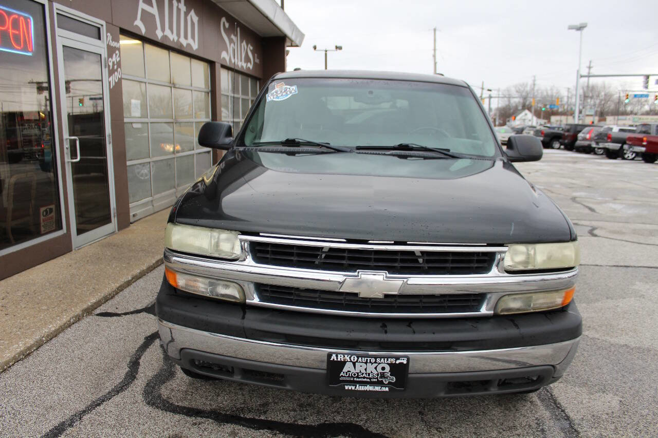 Used 2003 Chevrolet Tahoe LS image 3