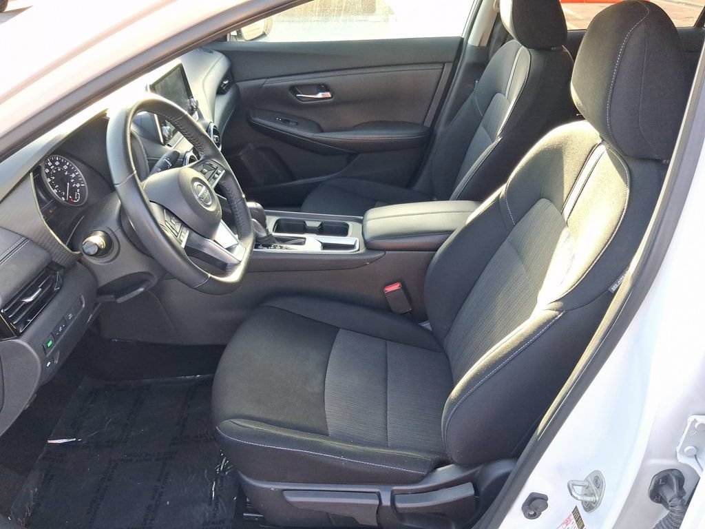 Certified 2021 Nissan Sentra SV FWD image 14