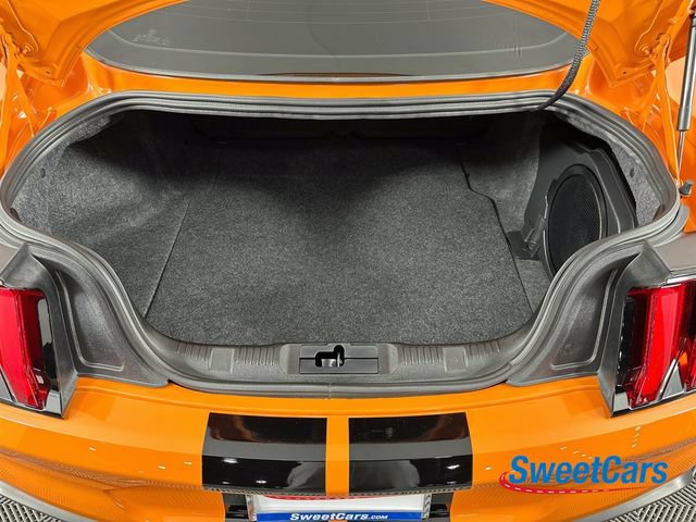 Used 2020 Ford Mustang Shelby GT500 w/ Technology Package RWD image 41