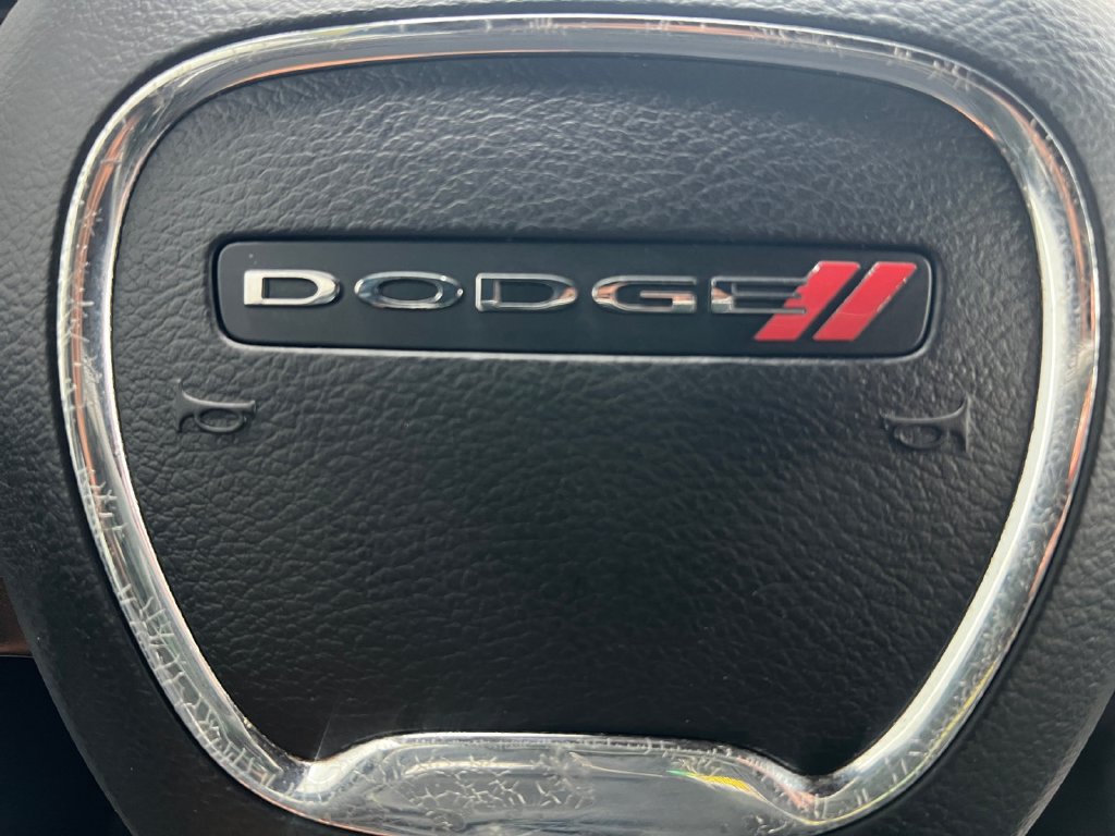 Used 2023 Dodge Charger SXT RWD image 5