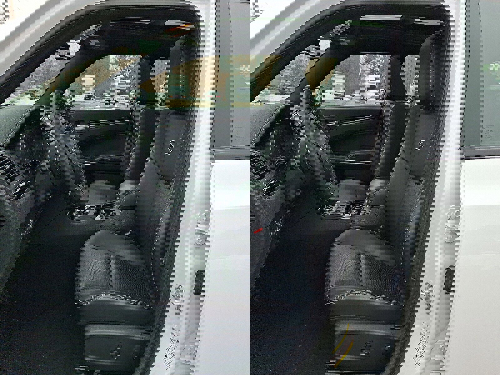 Used 2023 Chrysler 300 S w/ Comfort Group image 13