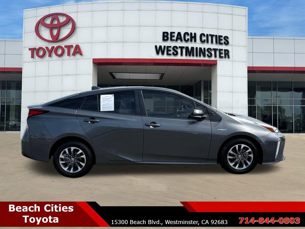 Certified 2022 Toyota Prius XLE w/ Advanced Technology Package FWD image 13