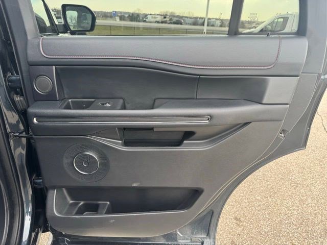 Certified 2024 Ford Expedition Limited image 36