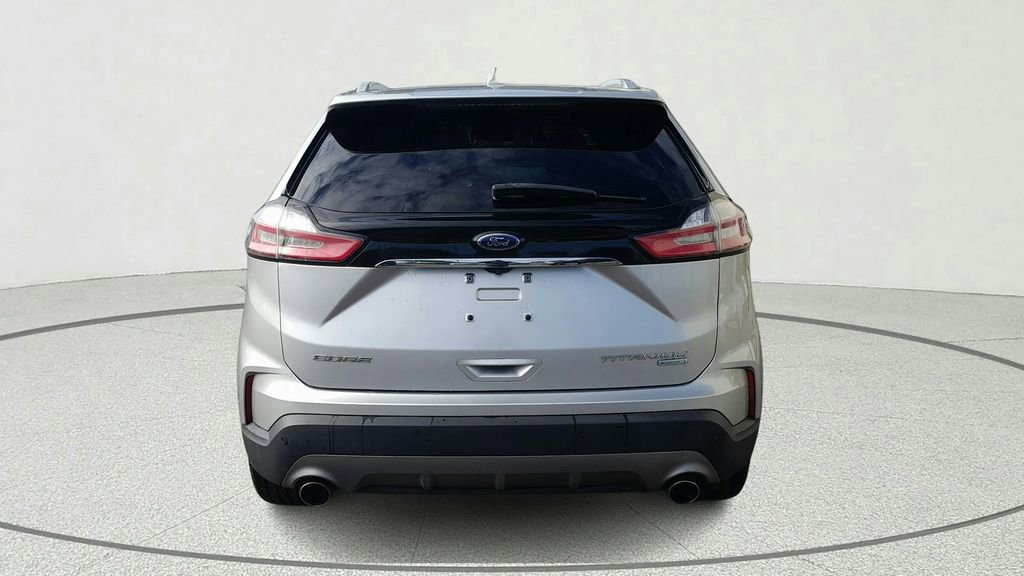 Used 2019 Ford Edge Titanium w/ Cargo Accessory Package FWD image 5