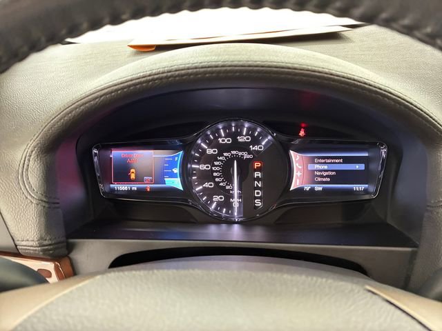 Used 2013 Lincoln MKX AWD image 25