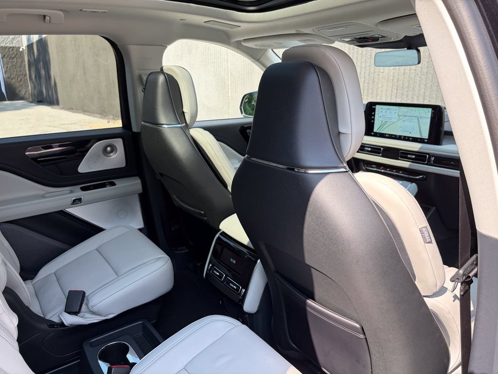 New 2026 Lincoln Aviator Reserve AWD/4WD image 32