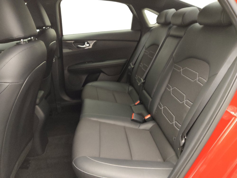 Used 2024 Kia Forte GT-Line w/ GT-Line Premium Package FWD image 18