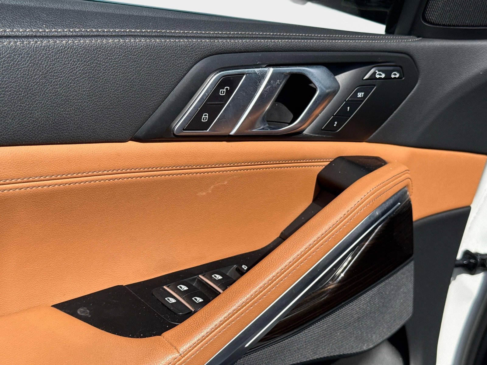 Used 2023 BMW X6 xDrive40i w/ Premium Package image 38