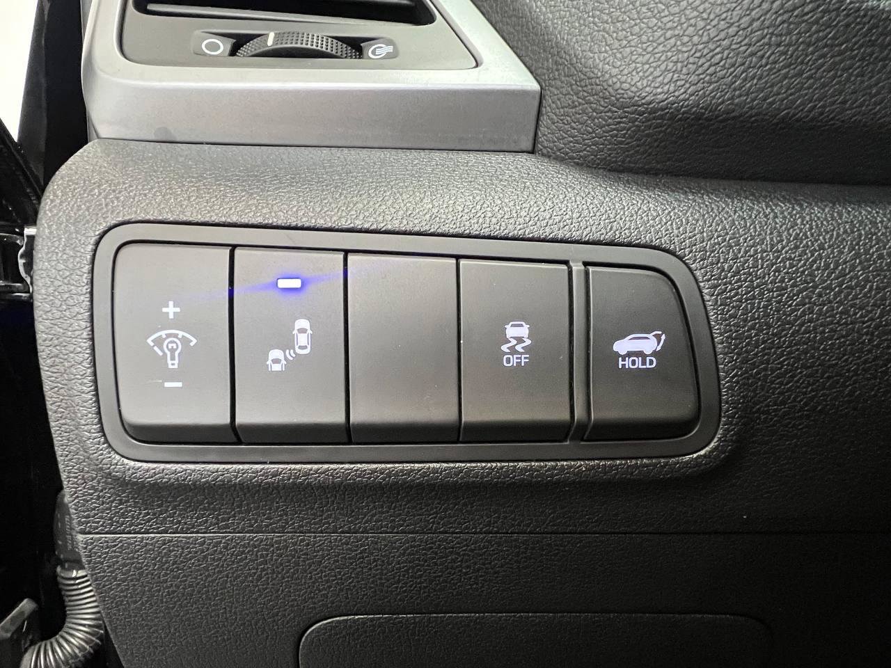 Used 2017 Hyundai Tucson Sport AWD/4WD image 22