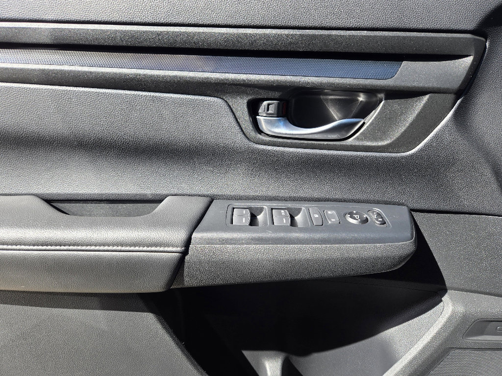 Used 2024 Honda CR-V LX image 25