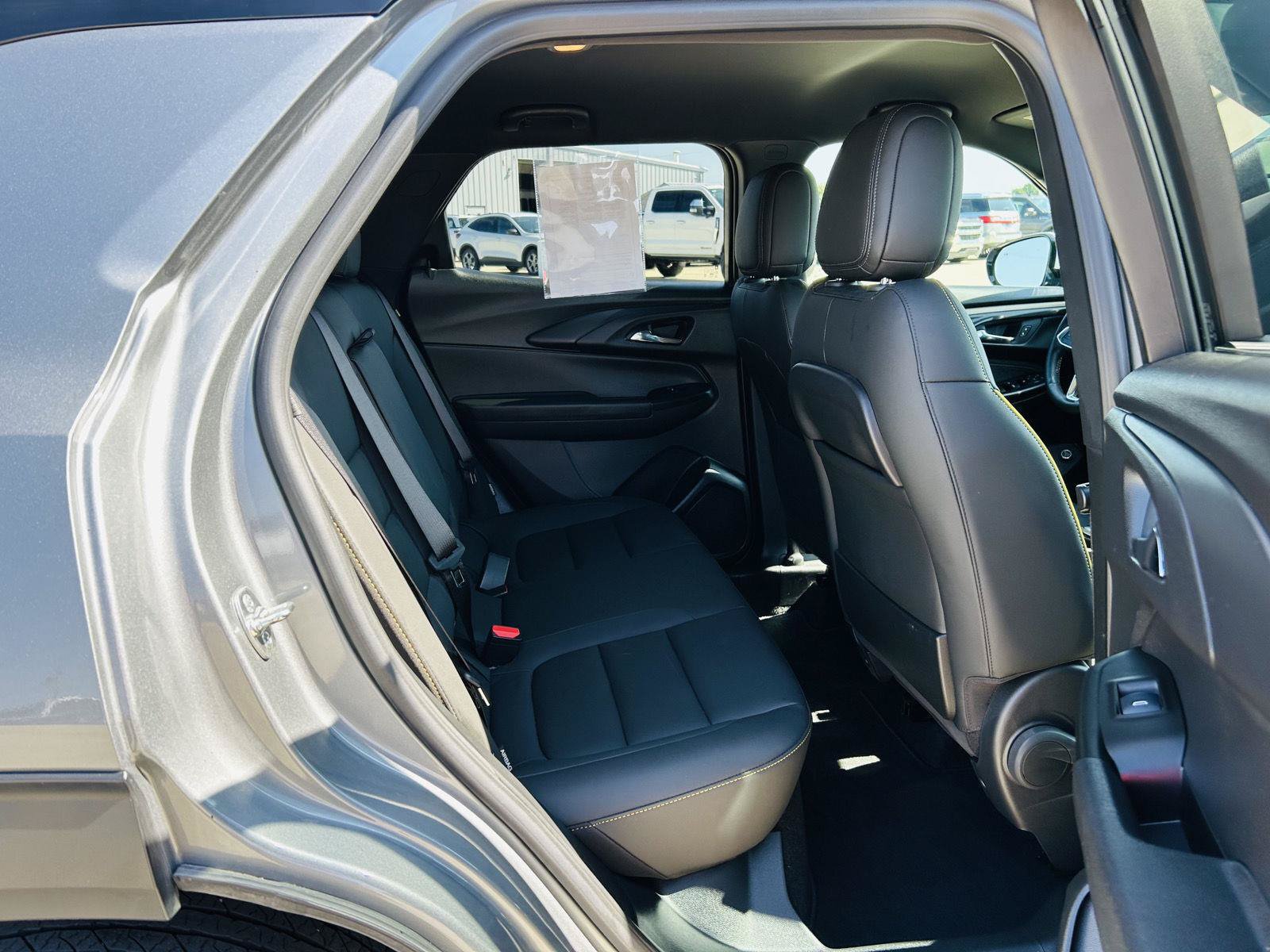 Used 2025 Chevrolet TrailBlazer ACTIV w/ Convenience Package FWD image 30