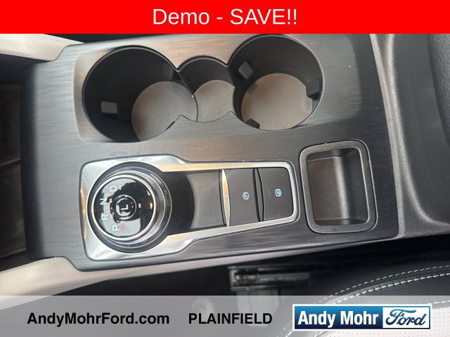 New 2025 Ford Escape SE w/ PHEV Premium Package FWD image 20