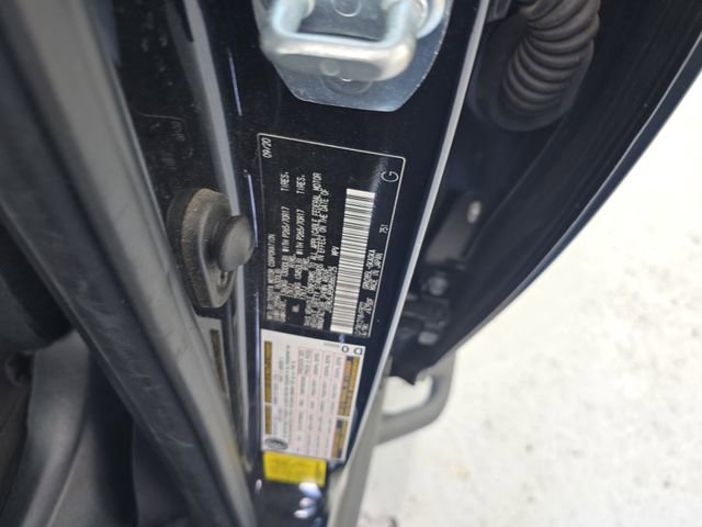 Used 2021 Toyota 4Runner SR5 AWD/4WD image 14