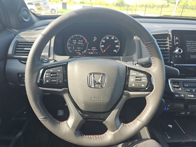 Used 2025 Honda Ridgeline Black Edition image 38