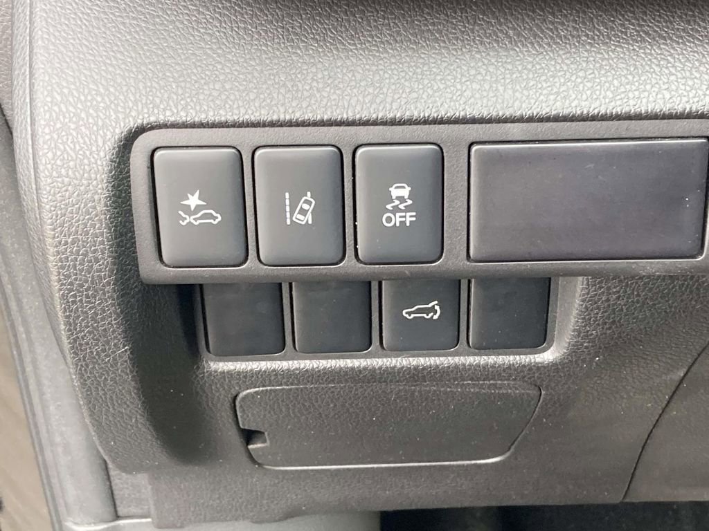 Used 2024 Mitsubishi Eclipse Cross SE image 22