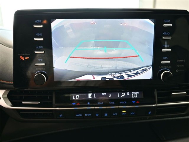 Used 2022 Toyota Sienna XSE image 31