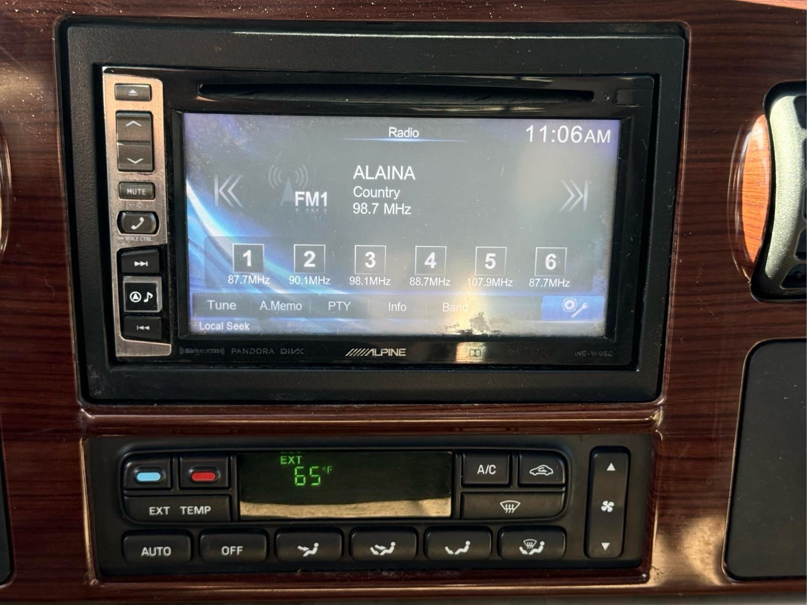 Used 2006 Ford F250 Lariat AWD/4WD image 17