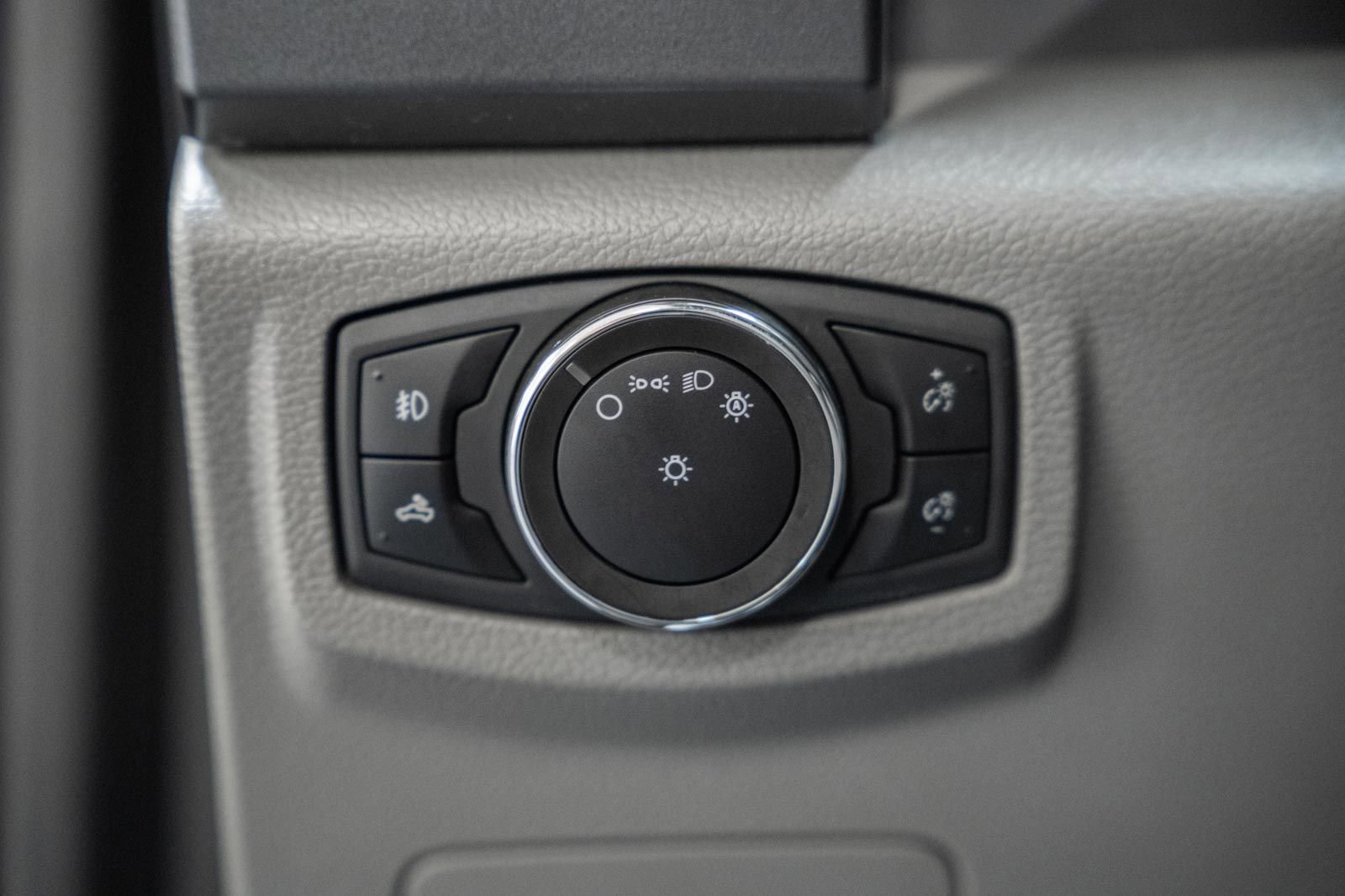 Used 2020 Ford F150 XLT w/ Equipment Group 302A Luxury image 49