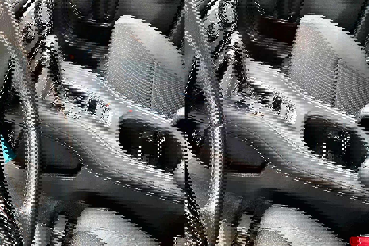 Used 2019 Honda HR-V Sport image 17