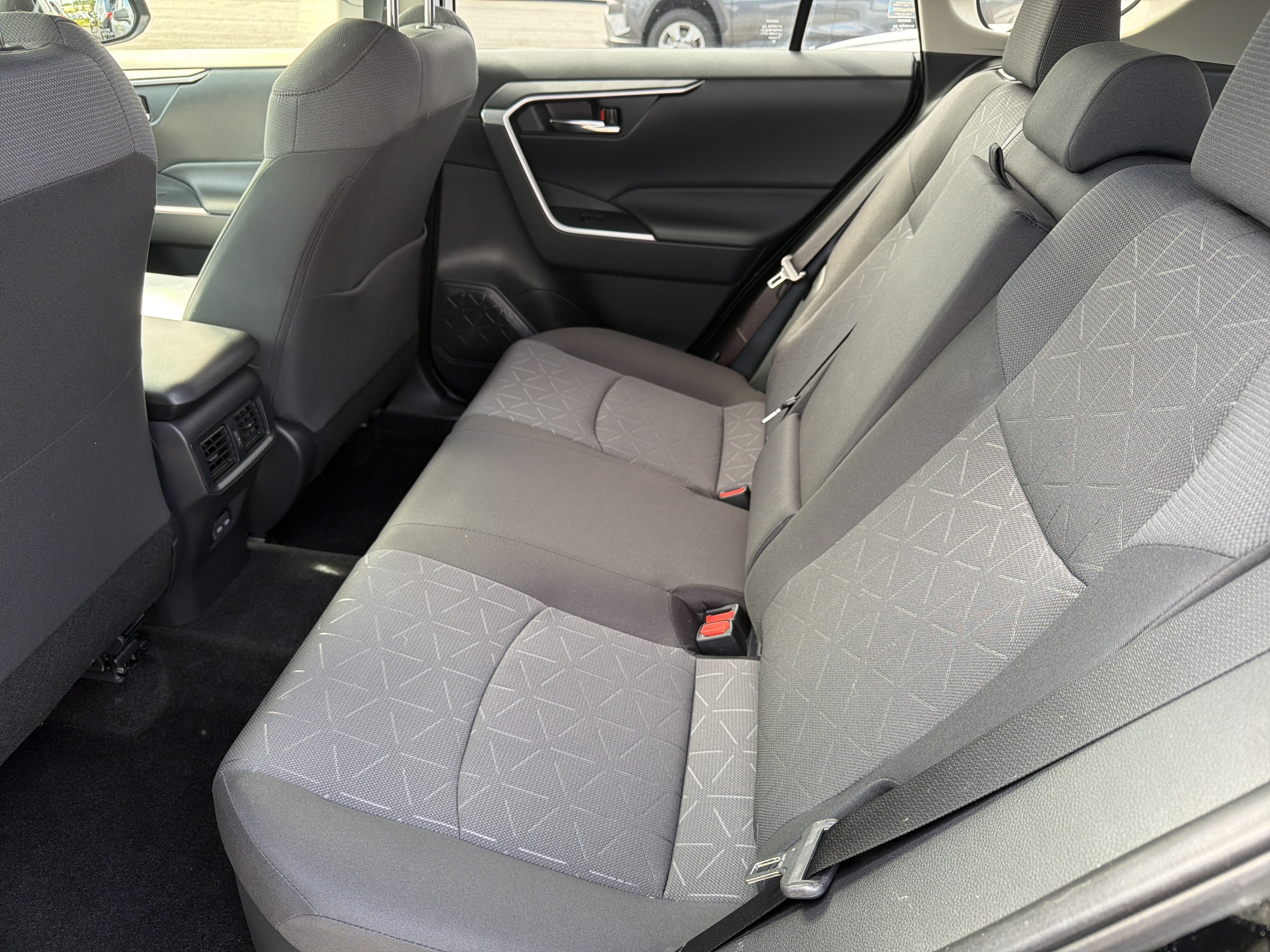 Used 2023 Toyota RAV4 XLE w/ XLE Grade Weather Package AWD/4WD image 24
