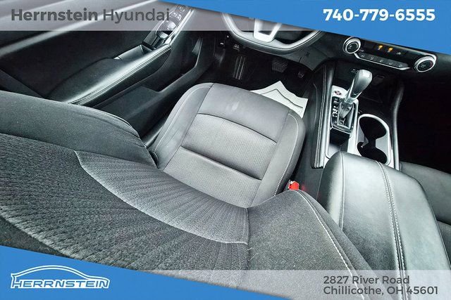 Used 2023 Nissan Altima 2.5 SV image 14