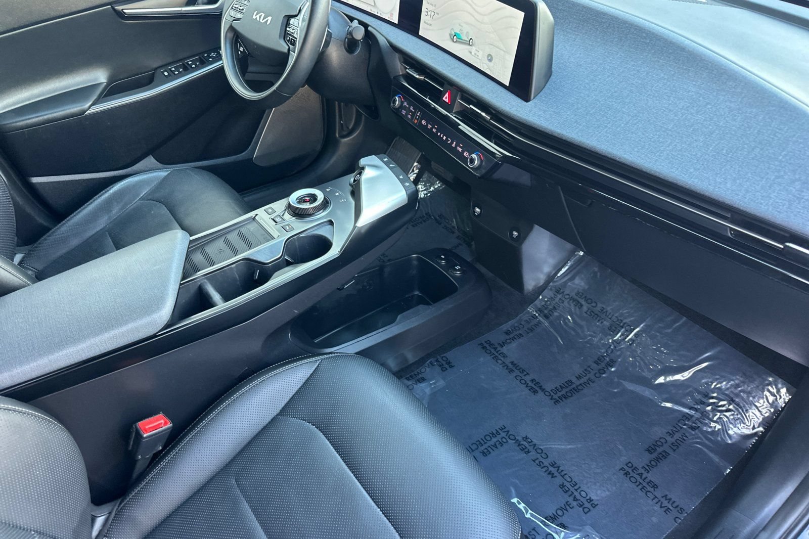 Used 2023 Kia EV6 Wind RWD image 16