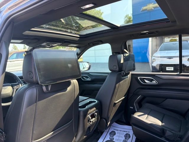 Used 2021 Chevrolet Tahoe RST w/ Luxury Package AWD/4WD image 12