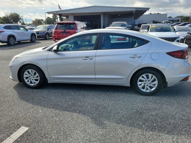 Used 2019 Hyundai Elantra SE image 13