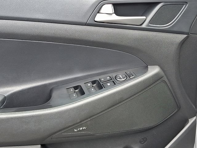 Used 2018 Hyundai Tucson SEL Plus AWD/4WD image 12