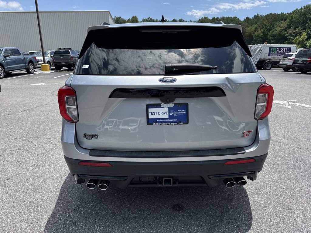 Used 2022 Ford Explorer ST w/ ST Street Pack RWD image 6