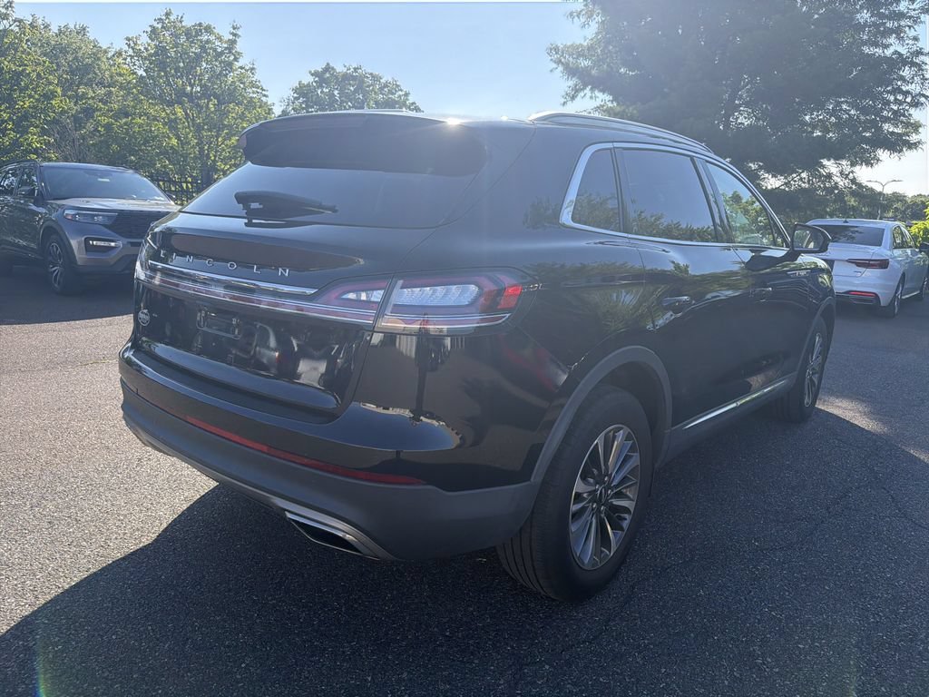 Certified 2023 Lincoln Nautilus Reserve AWD/4WD image 11