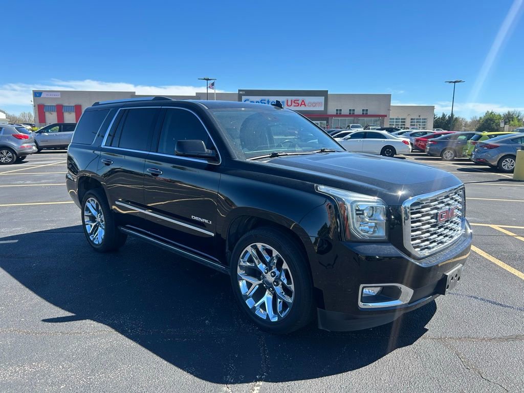 Used 2020 GMC Yukon Denali w/ Denali Premium Package image 1
