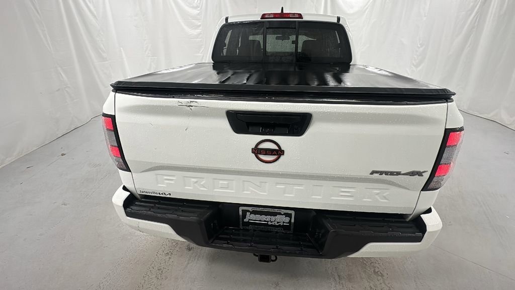 Used 2022 Nissan Frontier PRO-4X w/ Off-Road Protection Package image 4