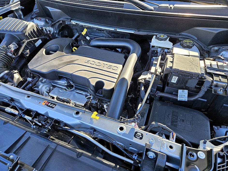 Used 2024 GMC Terrain Denali image 18