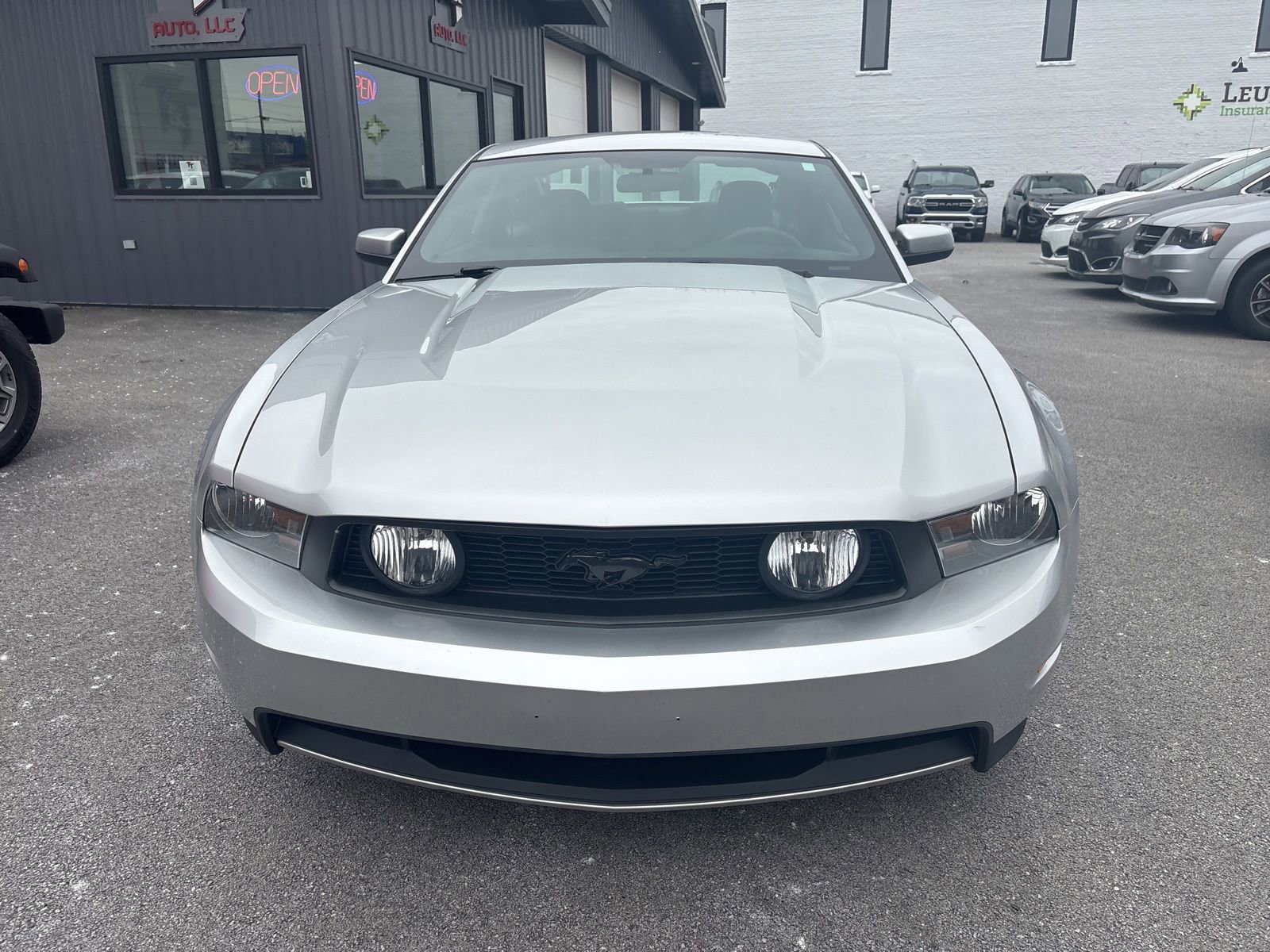 Used 2010 Ford Mustang GT image 8