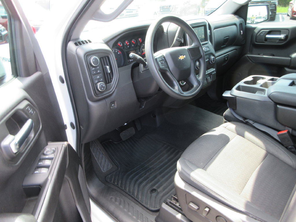 Certified 2022 Chevrolet Silverado 1500 Custom AWD/4WD image 12