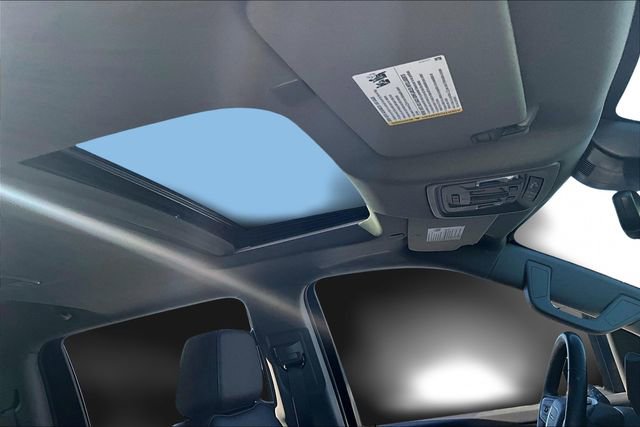 Used 2025 GMC Sierra 3500 Denali w/ Denali Reserve Package image 28