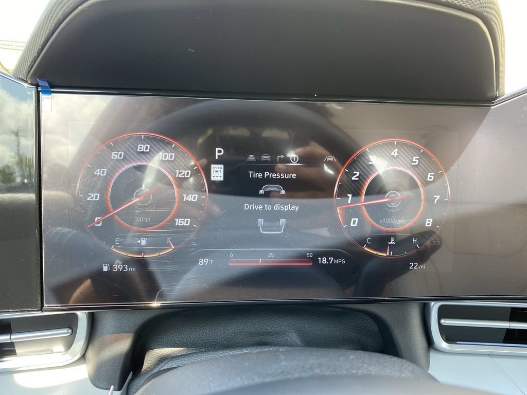 New 2026 Hyundai Elantra Limited FWD image 34