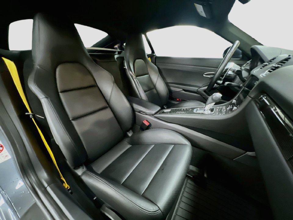 Certified 2025 Porsche 718 Cayman S RWD image 26