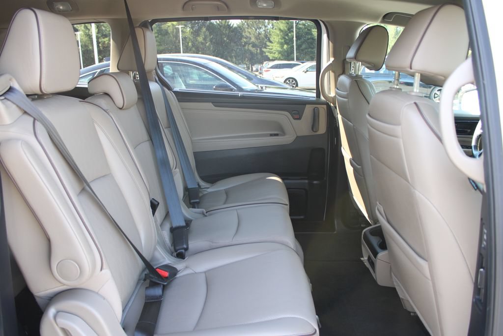 Used 2023 Honda Odyssey Elite image 13