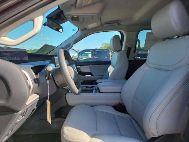 New 2027 Ford Expedition Max Active RWD image 10