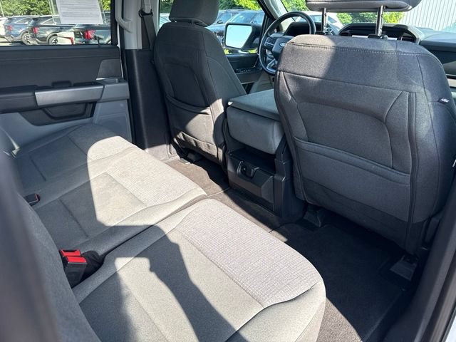 Used 2025 Ford F150 XLT w/ Equipment Group 301A Standard AWD/4WD image 18