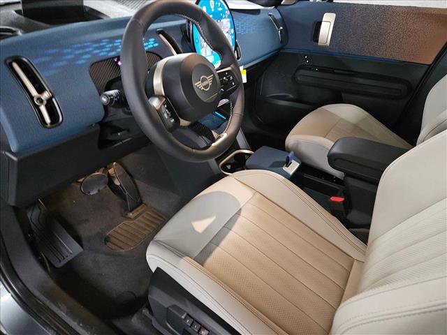 Used 2026 MINI Cooper Countryman S w/ Comfort Package Max AWD/4WD image 9
