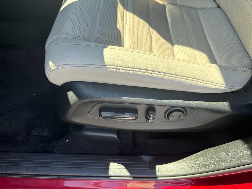 Certified 2023 Honda CR-V EX-L image 12