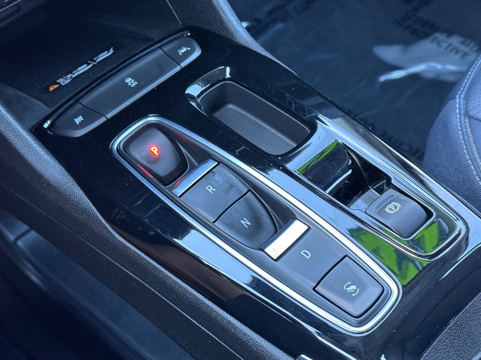 Used 2022 Chevrolet Bolt EUV Premier w/ Launch Edition image 22