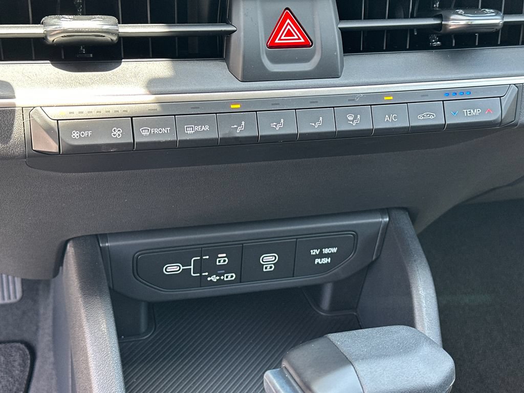 New 2026 Kia K4 FWD image 23