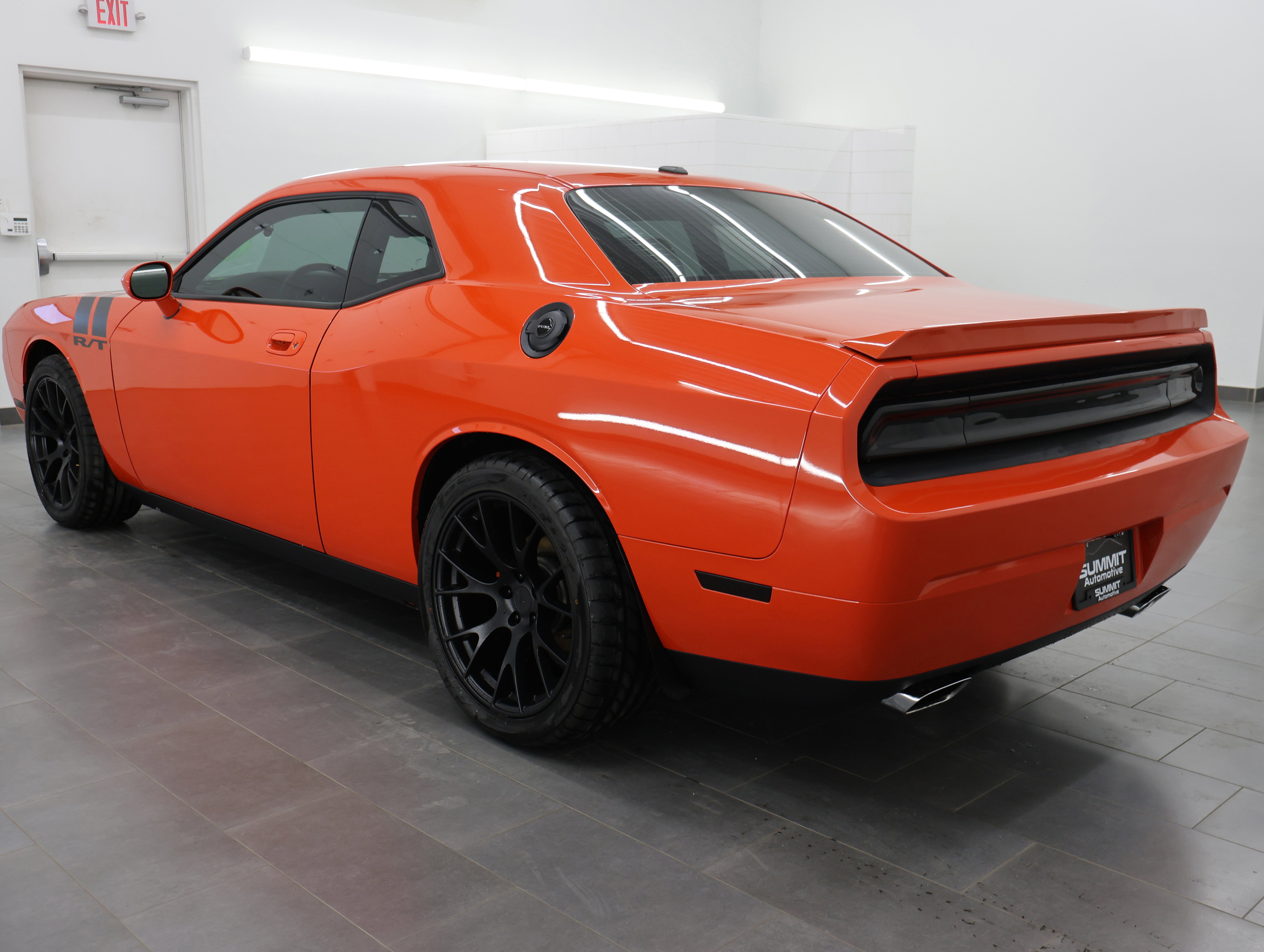 Used 2009 Dodge Challenger R/T image 6