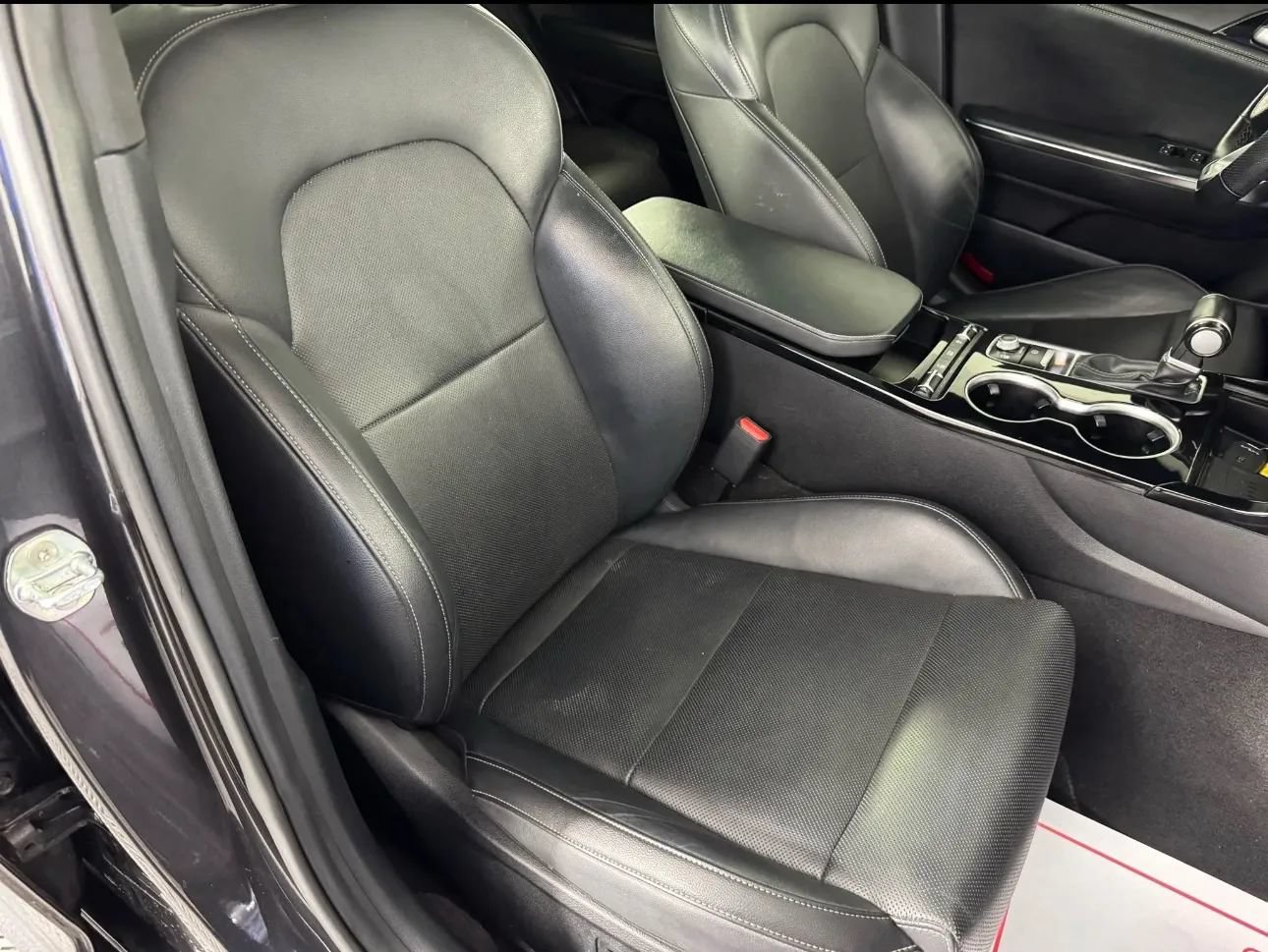 Used 2022 Kia Stinger GT-Line w/ Sun & Sound Package AWD/4WD image 33